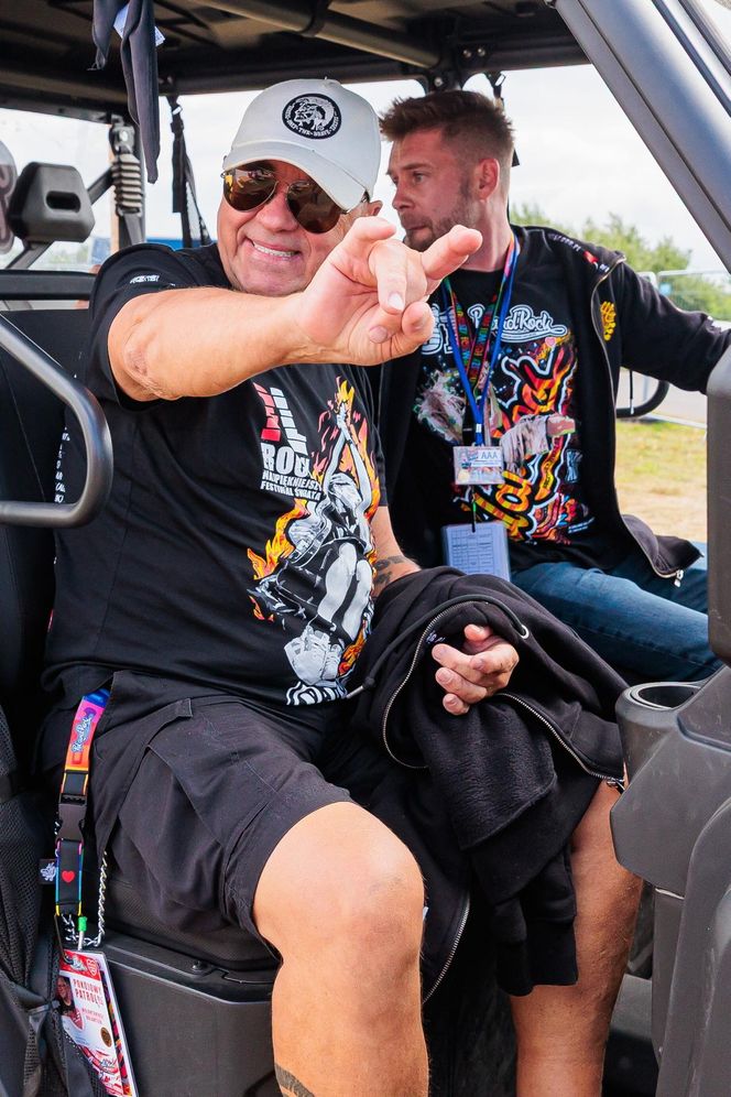 Jurek Owsiak stracił cierpliwość. Ostro skrytykował gwiazdy na własnym festiwalu. "Zawodowy skandal" 