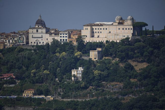 Rajskie wakacja papieża! Zobacz, gdzie Leon XIV spędza urlop