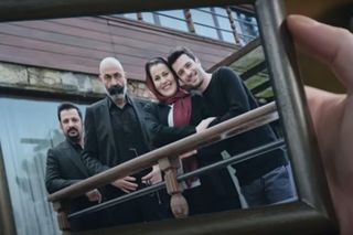 Czy Aziz jest mordercą? 