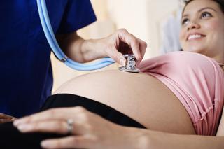 Leczenie wewnątrzmaciczne: jakie wady płodu można leczyć jeszcze przed urodzeniem?