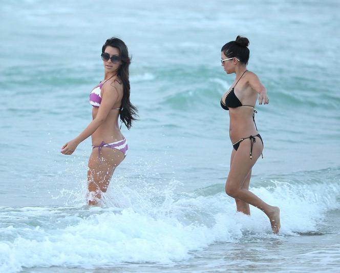 Kim Kardashian i Kourtney Kardashian