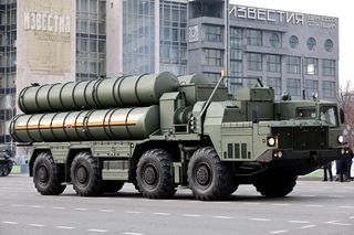 Co z systemem S-400 dla Indii? Rosja ostro dementuje plotki o problemach z dostawą