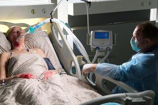 M jak miłość odc. 1763. Tadeusz (Bartłomiej Nowosielski), Jagoda (Katarzyna Kołeczek)