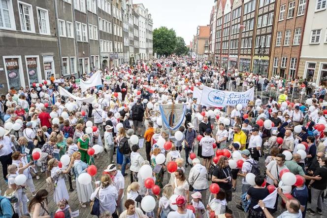 Marsz dla Życia i Rodziny w Gdańsku. Tłumy szły ulicami miasta po raz jedenasty