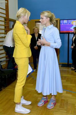 halina mlynkova w adidasach