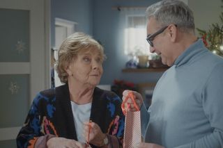 M jak miłość odc. 1857. Barbara (Teresa Lipowska), Jacek (Robert Gonera)