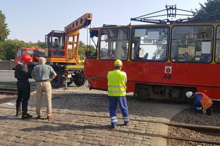 Tramwaj zderzył się z betoniarką