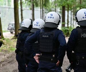 Atak na policjantów przy granicy z Białorusią