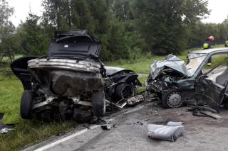 Dwie osoby zginęły na miejscu, trzecia zmarła w szpitalu
