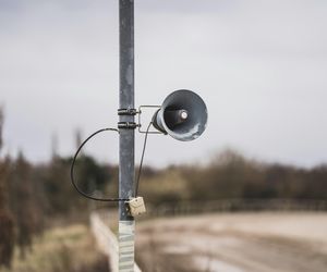Dlaczego syreny wyją w Polsce 1.08.2025? Co się dzieje? Z czym to jest związane?