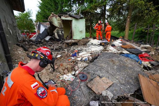 Po wybuchu zawalił się strop! Jedna osoba nie żyje. Tragedia w Dąbrowie Górniczej