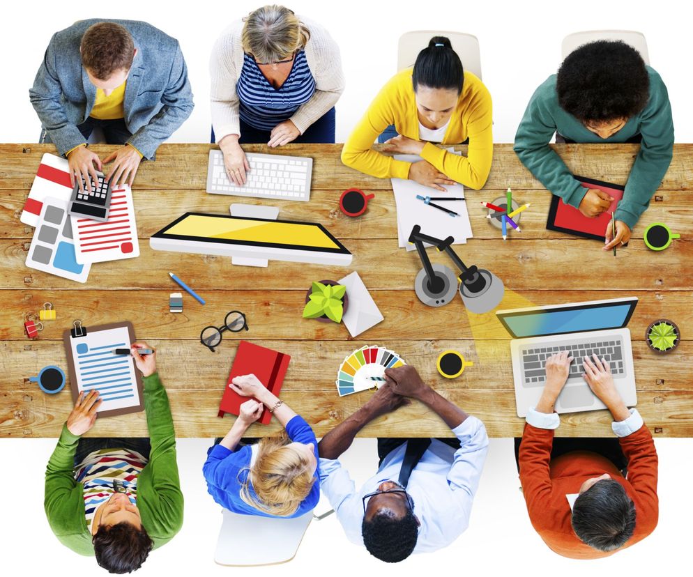 Jeśli przygotowujesz się do poznania nowych ludzi skup się na myśleniu, czego ciekawego możesz się od nich nauczyć