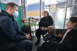 Trzaskowski na na dworcu z uchodźcami z Ukrainy