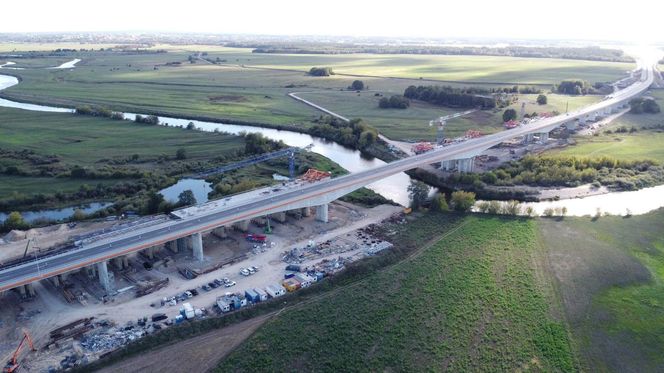 To najdłuższy most drogowy w Podlaskiem! Przeprawa nad doliną Narwi ma ponad kilometr 