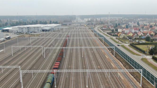 Ełk Towarowy, widok z drona na nowy układ torów 