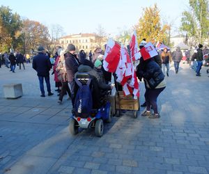 Święto Niepodległości w Lublinie. Setki mieszkańców świętowało na Placu Litewskim