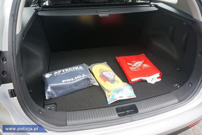 Kia Ceed SW - nowe radiowozy dla policji