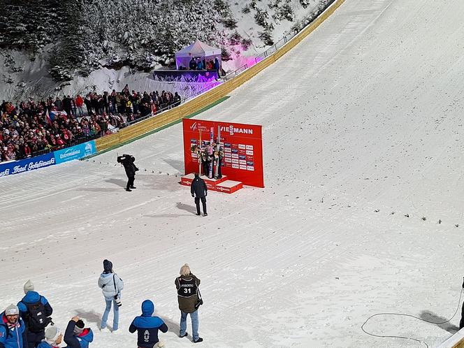 Skoki narciarskie 20‬24 w Wiśle: tak bawili się kibice  Aktywny