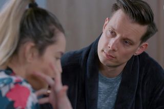 Na Wspólnej odc. 4045. Darek Żbik (Michał Mikołajczak), Kasia (Julia Chatys)