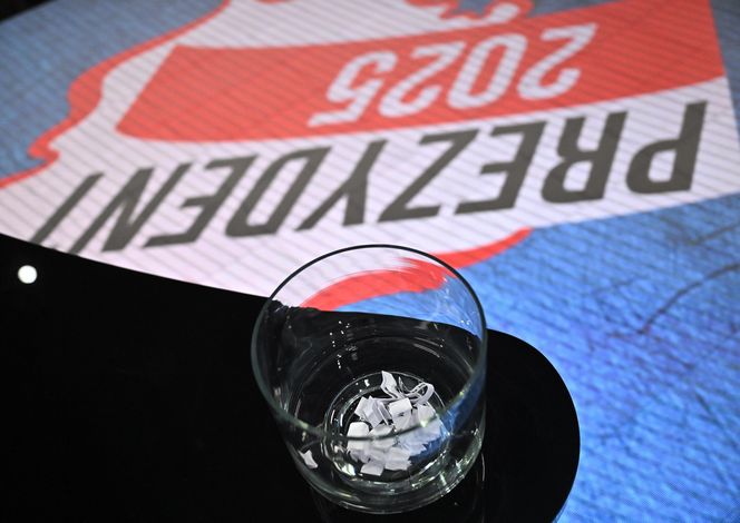 Losowanie przed debatą "Super Expressu" 