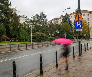 Barierki, które otaczały Sejm, zostały usunięte