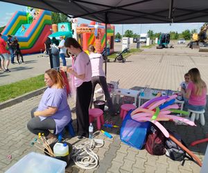 Siedlczanin Przemek Gryczka zorganizował wydarzenie dla dzieci z okazji Dnia Dziecka już po raz drugi