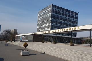 Toruń: Fatalne wieści dla pracowników UMK