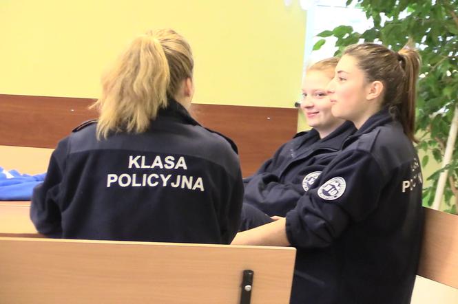 Klasa policyjna w XII LO  w  Bydgoszczy