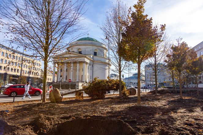 Plac Trzech Krzyży w Warszawie po modernizacji, listopad 2023