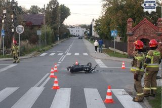 Tarnowskie Góry: motorowerzysta ranny po zderzeniu z osobówką