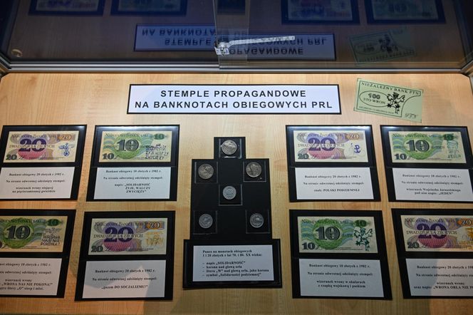 Wystawa banknotów opozycji antykomunistycznej w Szczecinie 