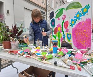 Trwa Noc Muzeów w Lesznie. Od wystawy o praniu i bieliźniarce, przez komiks po żużel