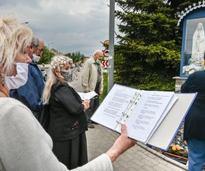 Ksiądz ostrzega przed Matką Bożą i nabożeństwem majowym. O co chodzi?!