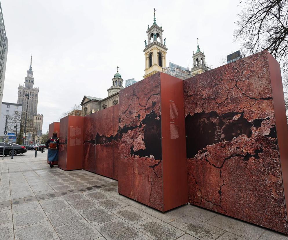 Wystawa plenerowa Zbieramy Budujemy Pamiętamy”