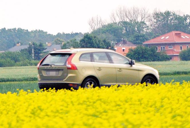Kupił volvo na osłodę