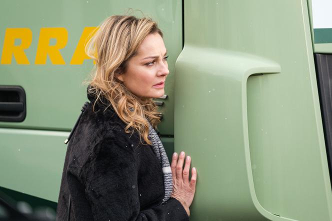 Na Wspólnej, odcinek 3251: Zuza przejmie firmę zmarłego ojca i narazi całą rodzinę na niebepieczeństwo - ZDJĘCIA