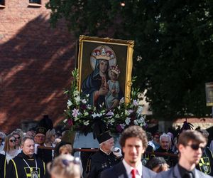 Pielgrzymka kobiet do Piekar. Przyszły tysiące pielgrzymów