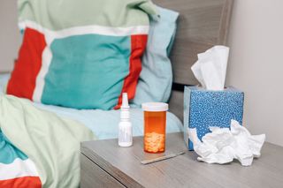 4 błędy w walce z grypą popełniamy najczęściej. Farmaceuta przestrzega