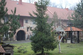 Ta małopolska wieś kiedyś należała do szlachty. Swoją nazwę zawdzięcza zamieszkującym ją zwierzętom