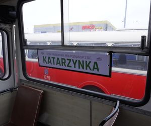 Katarzynki 2024 - wystawa autobusów przy Galerii Panorama