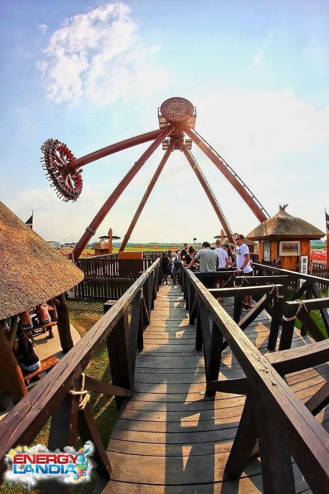 EnergyLandia: Największy park rozrywki w Polsce [ATRAKCJE, DOJAZD, PARKING, ZDJĘCIA]