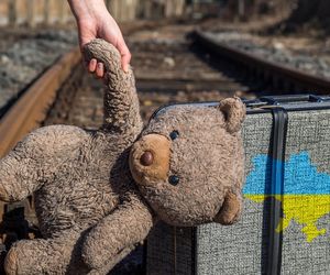 Wywiezione z Ukrainy, rozdzielone z rodzicami. Raport pokazuje, gdzie są zaginione ukraińskie dzieci