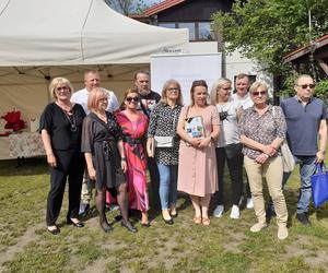 W uroczystości z okazji 10-lecia Szansy w Siedlcach wzięli udział przedstawiciele różnych lokalnych organizacji pomocowych