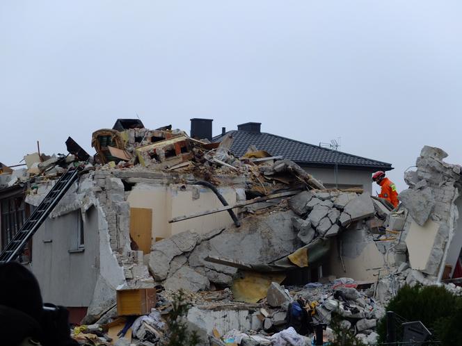 Puławy: Anna wysadziła dom?! Pod gruzami zginęły dwie osoby