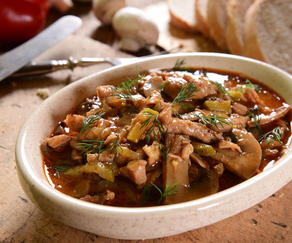 Klasyczny Strogonow według Magdy Gessler - prosty przepis na wykwintny obiad z wołowiny