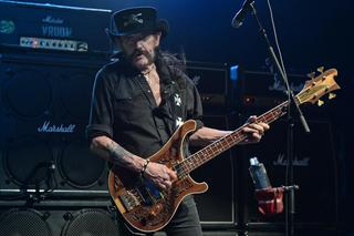 Prochy Lemmy'ego były eskortowane przez motocyklistów. Trafiły do Rock City 