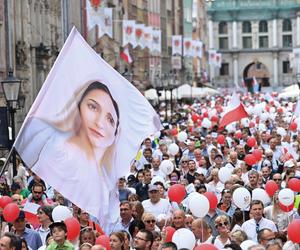 W Marszu dla Życia i Rodziny w Gdańsku wzięło udział kilka tysięcy osób