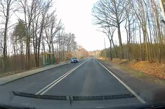 Surowe mandaty za wyprzedzanie dla dwóch kierowców