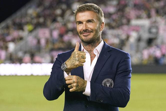 David Beckham pasowany na rycerza