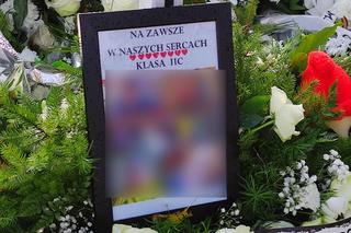 Jakub został pochowany w rodzinnej miejscowości. Żegnała go cała wieś i przyjaciele ze szkoły